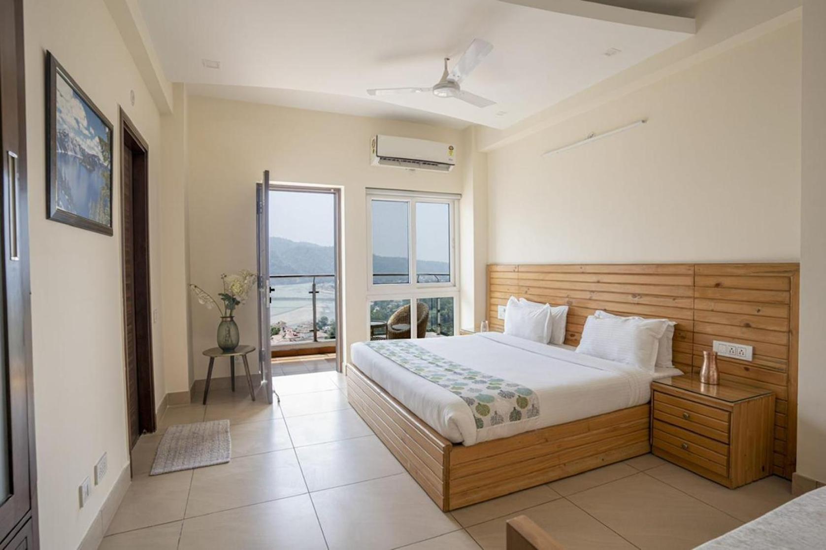 Golden Healing Journeys Homestay Ришикеш Экстерьер фото