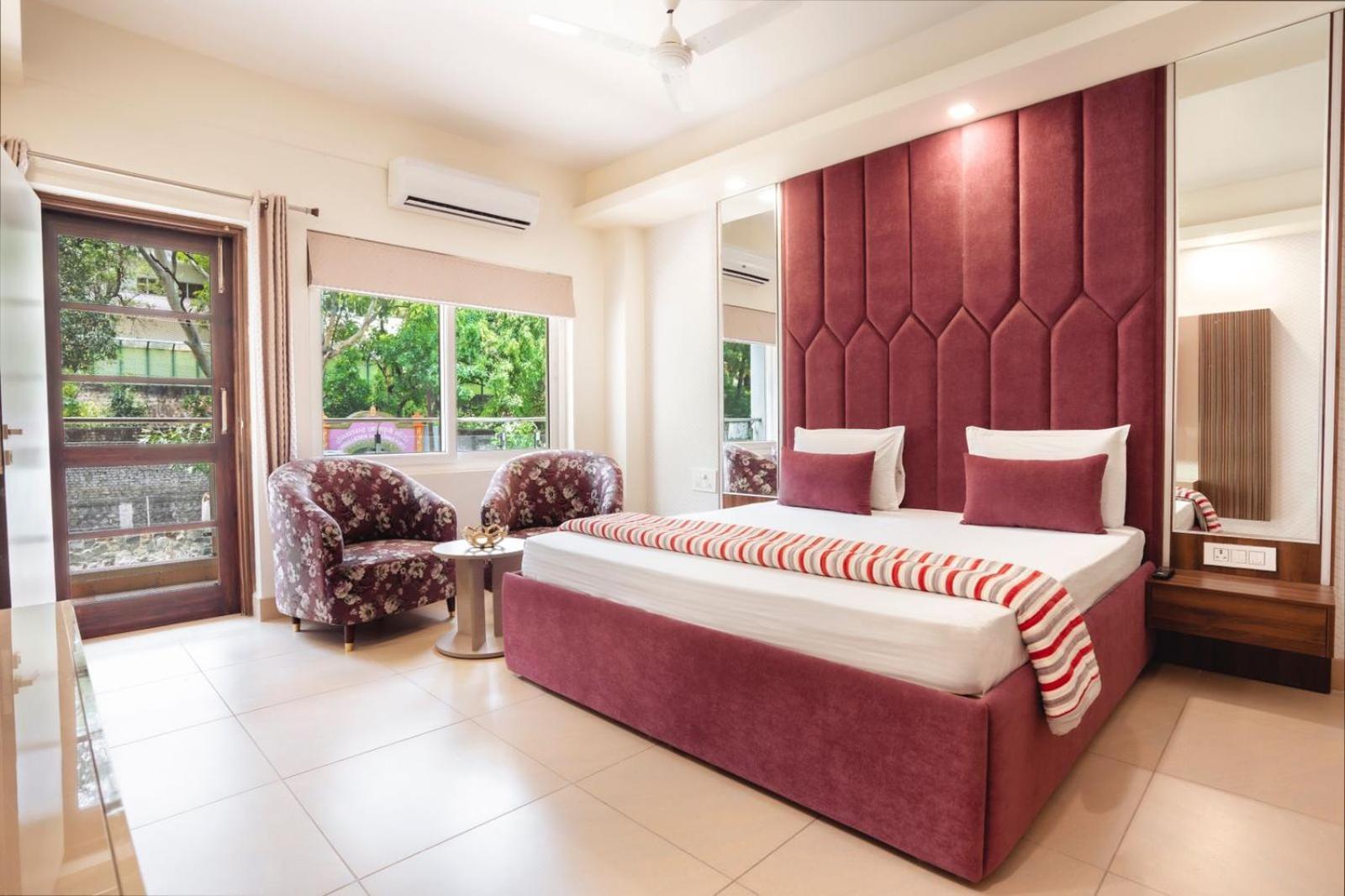 Golden Healing Journeys Homestay Ришикеш Экстерьер фото